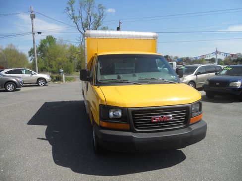 Used 2011 GMC Savana 3500 RWD image 5