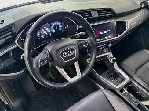 Used 2022 Audi Q3 2.0T Premium w/ Convenience Package AWD/4WD image 12