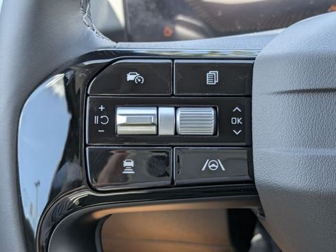 New 2026 Kia Sorento LX FWD image 22