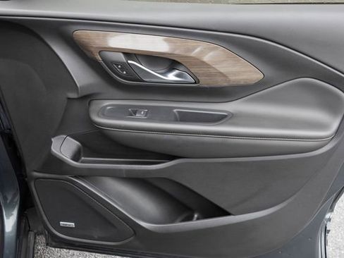 Used 2022 GMC Terrain Denali w/ Denali Premium Package image 20