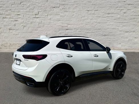 Used 2025 Buick Envision Sport Touring image 5