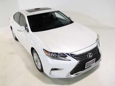 Used 2016 Lexus ES 350 FWD image 9