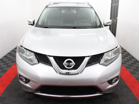 Used 2016 Nissan Rogue SL w/ SL Premium Package image 3