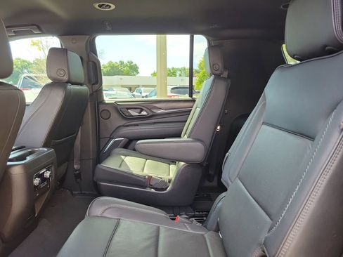 Used 2021 GMC Yukon XL Denali RWD image 14