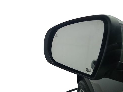 Used 2020 Jeep Cherokee Limited image 11