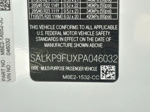 Used 2023 Land Rover Range Rover SE image 39