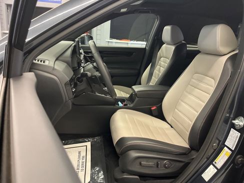 Used 2023 Honda CR-V Sport Touring image 12
