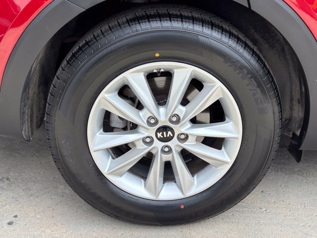 Used 2019 Kia Sorento FWD image 28
