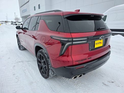Used 2024 Chevrolet Traverse RS image 11