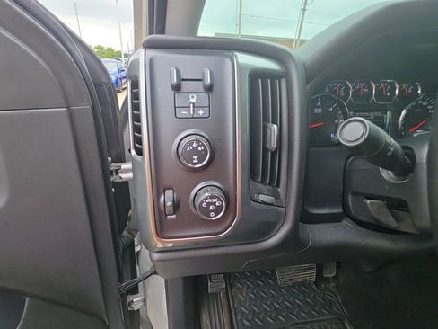 Used 2015 Chevrolet Silverado 2500 LT w/ LT Convenience Package AWD/4WD image 16