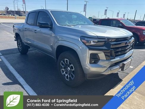 Used 2024 Chevrolet Colorado Z71 w/ Z71 Convenience Package 2 image 3