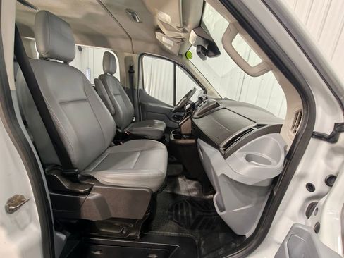 Used 2016 Ford Transit 150 XL image 23