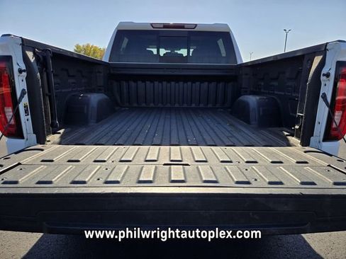 Used 2020 GMC Sierra 1500 SLT w/ SLT Premium Package image 18