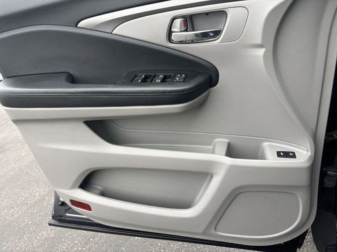 Used 2018 Honda Pilot EX-L image 23