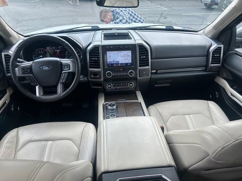 Used 2020 Ford Expedition Platinum AWD/4WD image 15