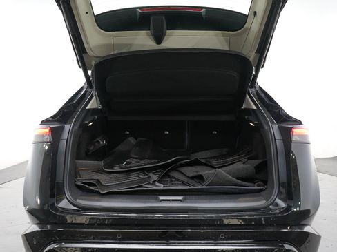 Used 2023 Nissan Ariya AWD/4WD image 19