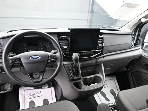 Used 2024 Ford Transit 350 XLT RWD image 24