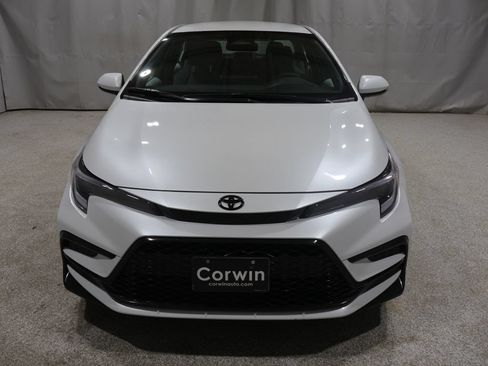 Used 2026 Toyota Corolla SE FWD image 7