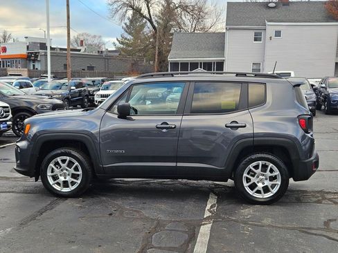 Used 2022 Jeep Renegade Latitude w/ Convenience Group image 7