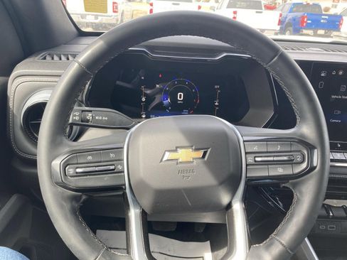 Used 2023 Chevrolet Colorado LT w/ LT Convenience Package II image 25