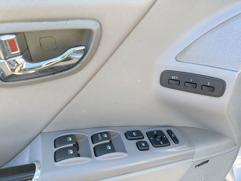 Used 2011 Hyundai Azera Limited w/ Logic 7 Surround Sound Pkg 4 image 14