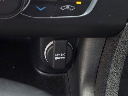 Used 2022 Dodge Charger SXT image 18