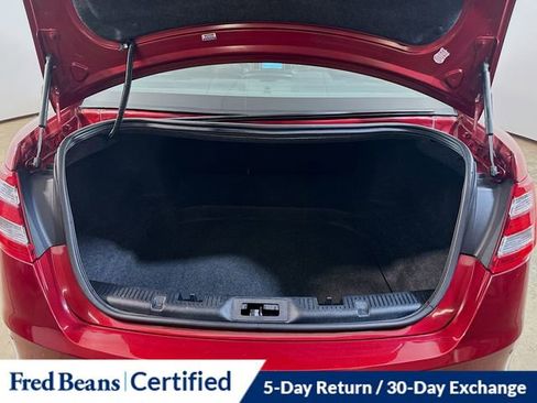 Used 2016 Ford Taurus Limited image 23