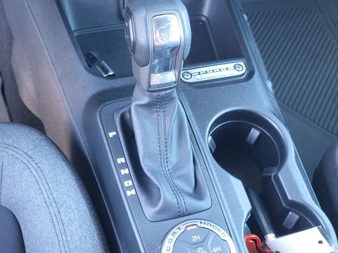 Used 2023 Ford Bronco 2-Door w/ Sasquatch Package AWD/4WD image 20