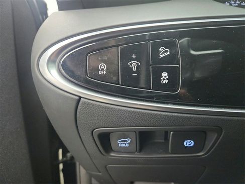 Used 2022 Genesis GV70 2.5T w/ Select Package image 36