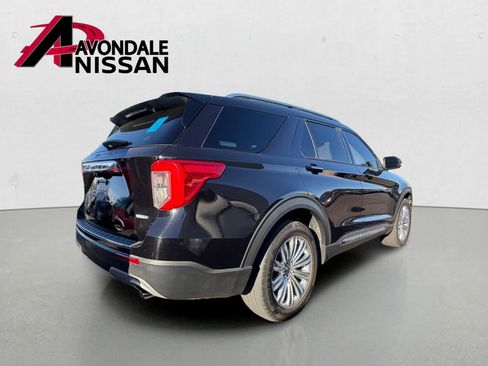 Used 2020 Ford Explorer Limited AWD/4WD image 3