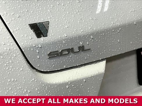 Used 2024 Kia Soul GT-Line FWD image 22