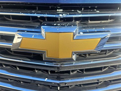 Used 2022 Chevrolet Traverse LT w/ LPO, Floor Liner Package image 30