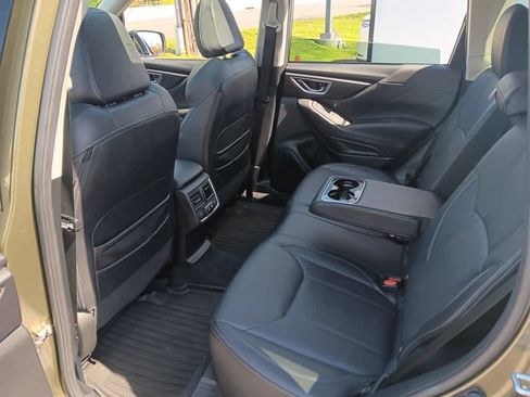 Used 2023 Subaru Forester Touring AWD/4WD image 17