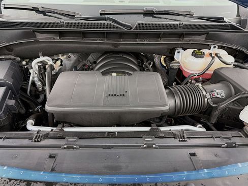 Used 2025 GMC Yukon Denali w/ Denali Reserve Package image 33