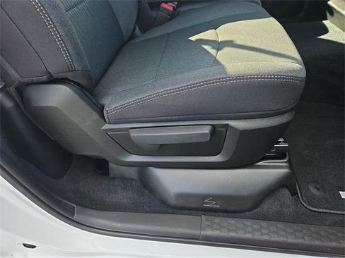 New 2024 RAM 3500 Tradesman w/ Chrome Appearance Group image 11