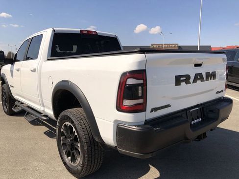 Used 2024 RAM 2500 4x4 Crew Cab image 4