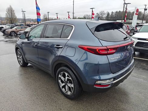 Used 2020 Kia Sportage LX w/ LX Popular Package image 6