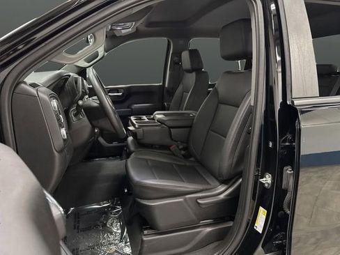 Used 2023 GMC Sierra 1500 Pro w/ Graphite Edition image 4