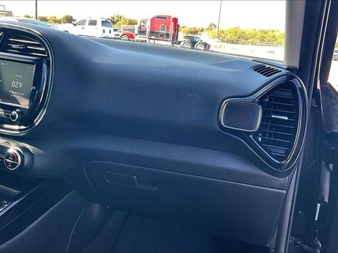 Used 2021 Kia Soul Turbo image 19