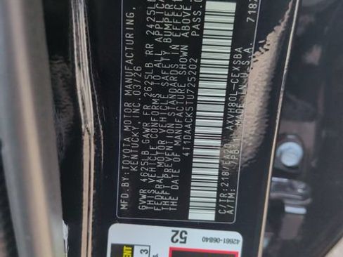 Used 2026 Toyota Camry SE FWD image 26