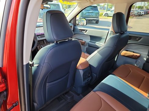 Used 2024 Ford Maverick Lariat FWD image 15