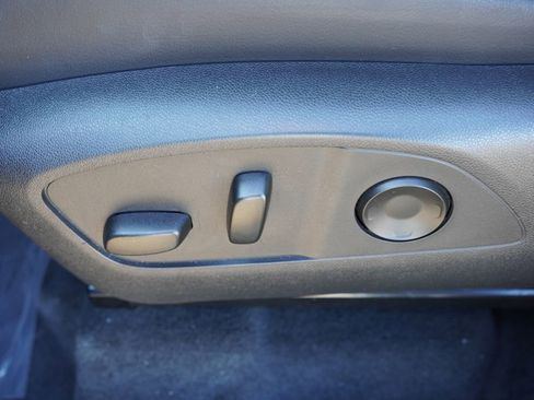 Certified 2025 Buick Enclave Preferred image 24