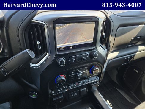 Used 2019 Chevrolet Silverado 1500 LT Trail Boss AWD/4WD image 9
