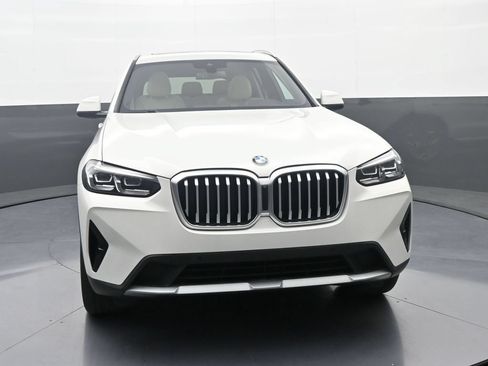 Used 2022 BMW X3 xDrive30i w/ Convenience Package AWD/4WD image 2
