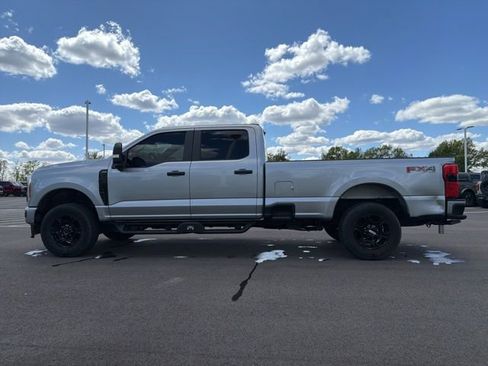 Used 2023 Ford F250 XL w/ STX Appearance Package AWD/4WD image 15