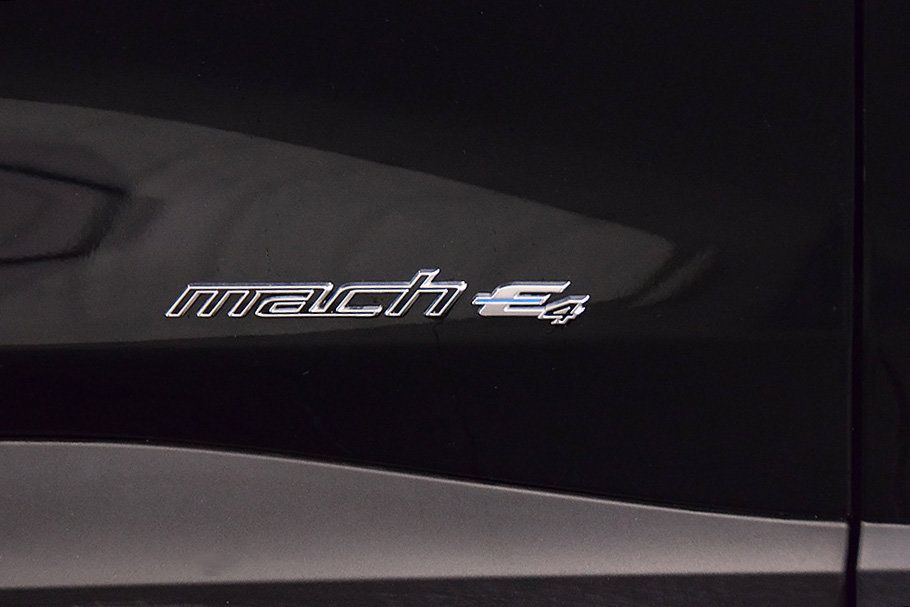 Used 2025 Ford Mustang Mach-E Premium AWD/4WD image 12