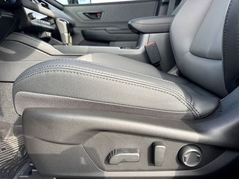 New 2026 Subaru Outback Premium image 16