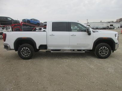 New 2026 GMC Sierra 2500 SLT w/ SLT Premium Package