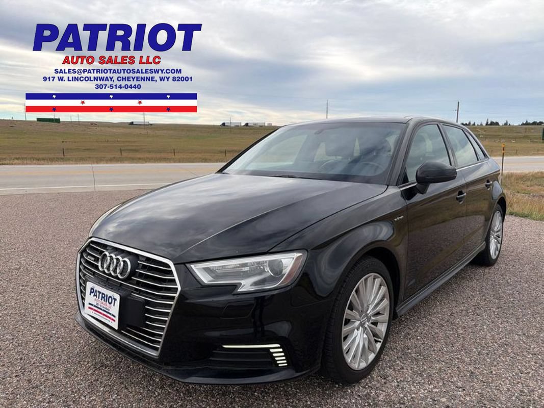 Used 2017 Audi A3 e-tron Premium FWD image 1