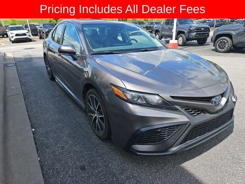 Used 2024 Toyota Camry SE w/ Audio Upgrade Package FWD image 1